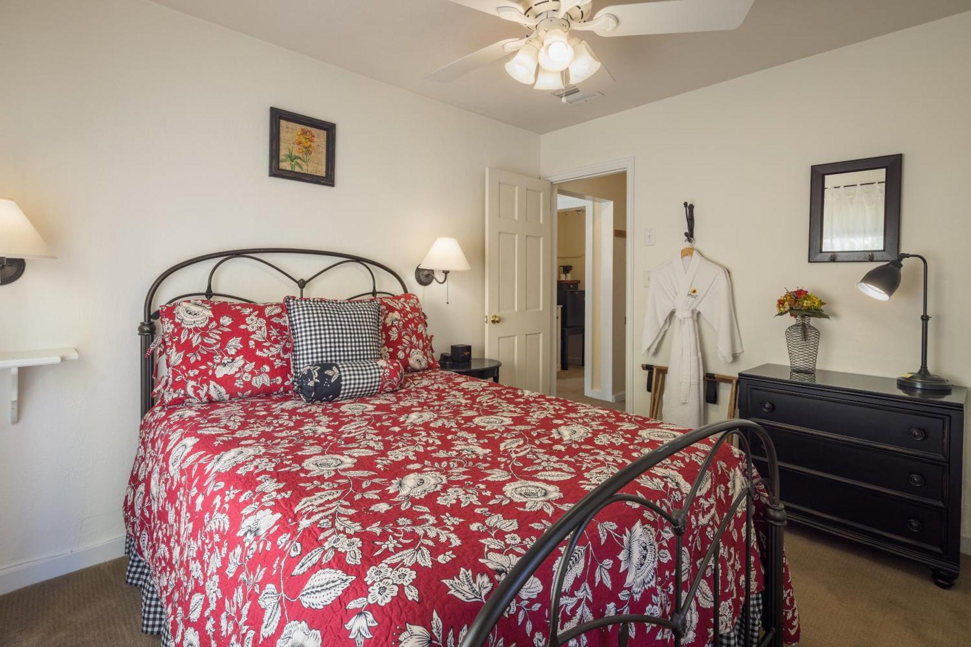 Sunflower Hill Inn Moab Rum bild